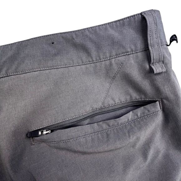 7 Diamonds Momentum Performance Shorts Mens 36 Gray Hybrid Golf Tech 10" - Picture 8 of 13